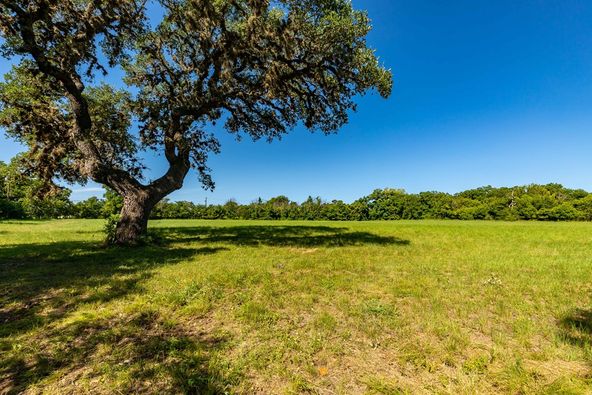 2511 Bandera Hwy, Kerrville, TX 78028